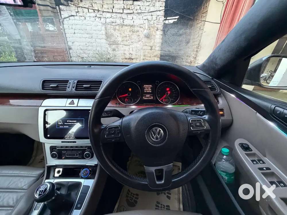Volkswagen Passat 2010 Petrol 132000 Km Driven