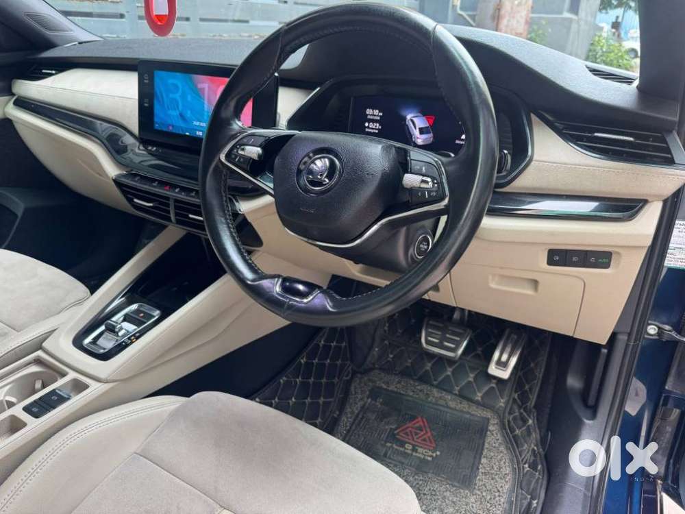 Skoda Octavia 2.0 L K Tsi At, 2022, Petrol