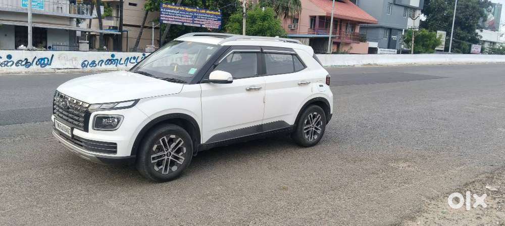 Hyundai Venue Sx (o) Mt 1.5 Diesel, 2024, Diesel
