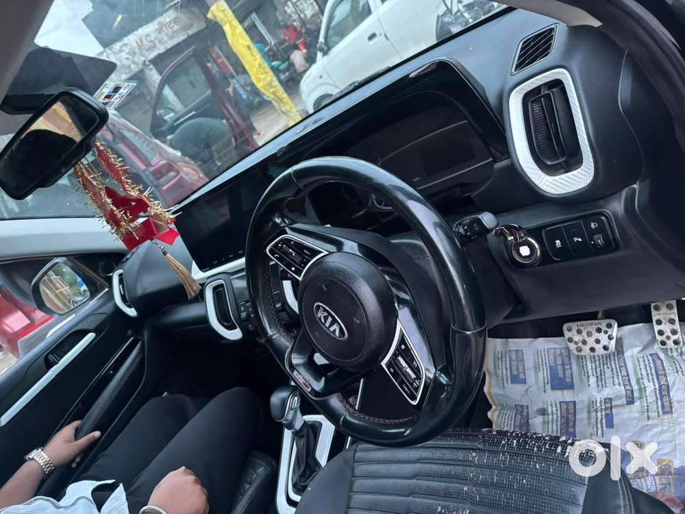 Kia Sonet 2020 Diesel Well Maintained