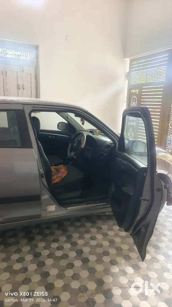 Maruti Suzuki Swift 2015 Petrol 100000 Km Driven