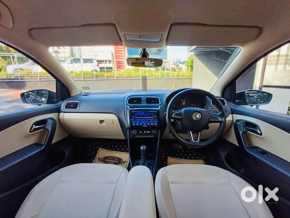 Skoda Rapid 1.6 Mpi At Style, 2017, Petrol