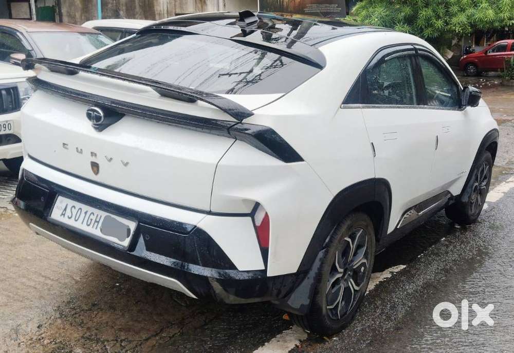 Tata Curvv Creative 1.2 Revotron Petrol 6mt, 2025, Petrol