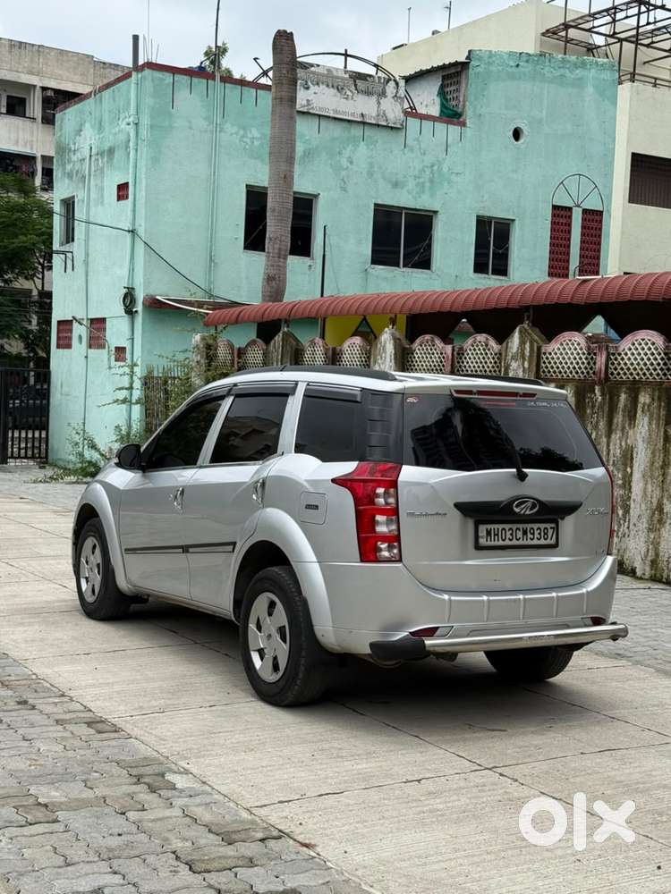Mahindra Xuv500 W4, 2017, Petrol
