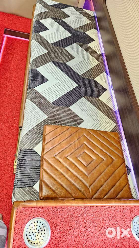 Force Motors Trax Cruiser 12 Str Ac, 2024, Diesel