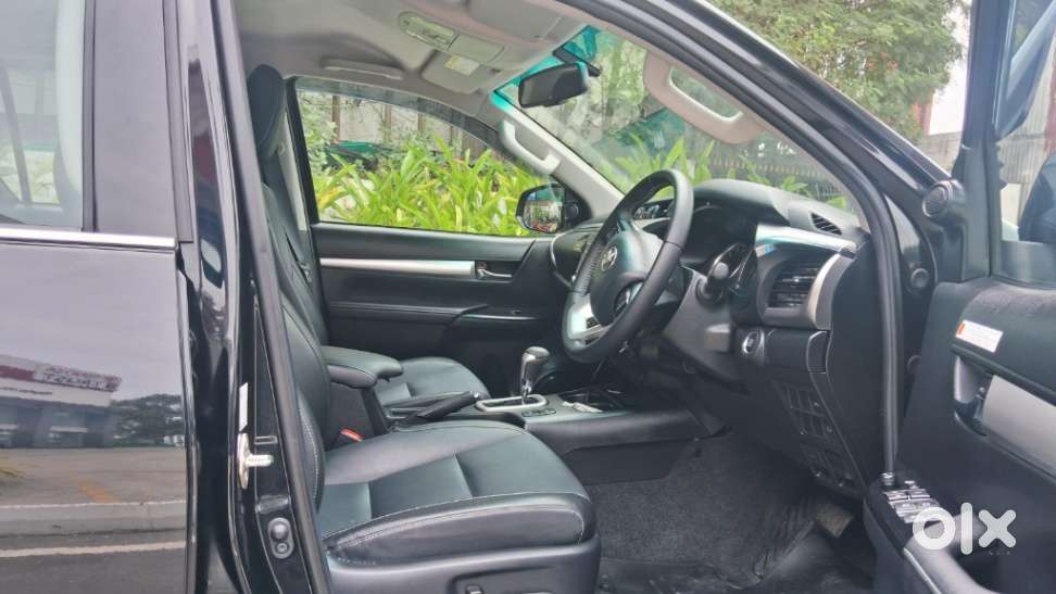 Toyota Hilux 2.8 High 4x4 Mt, 2025, Diesel