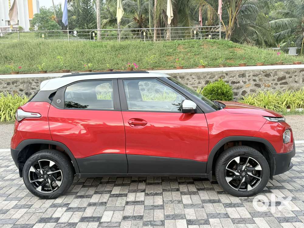 Tata Punch Creative Dual Tone Mt Sunroof, 2024, Petrol