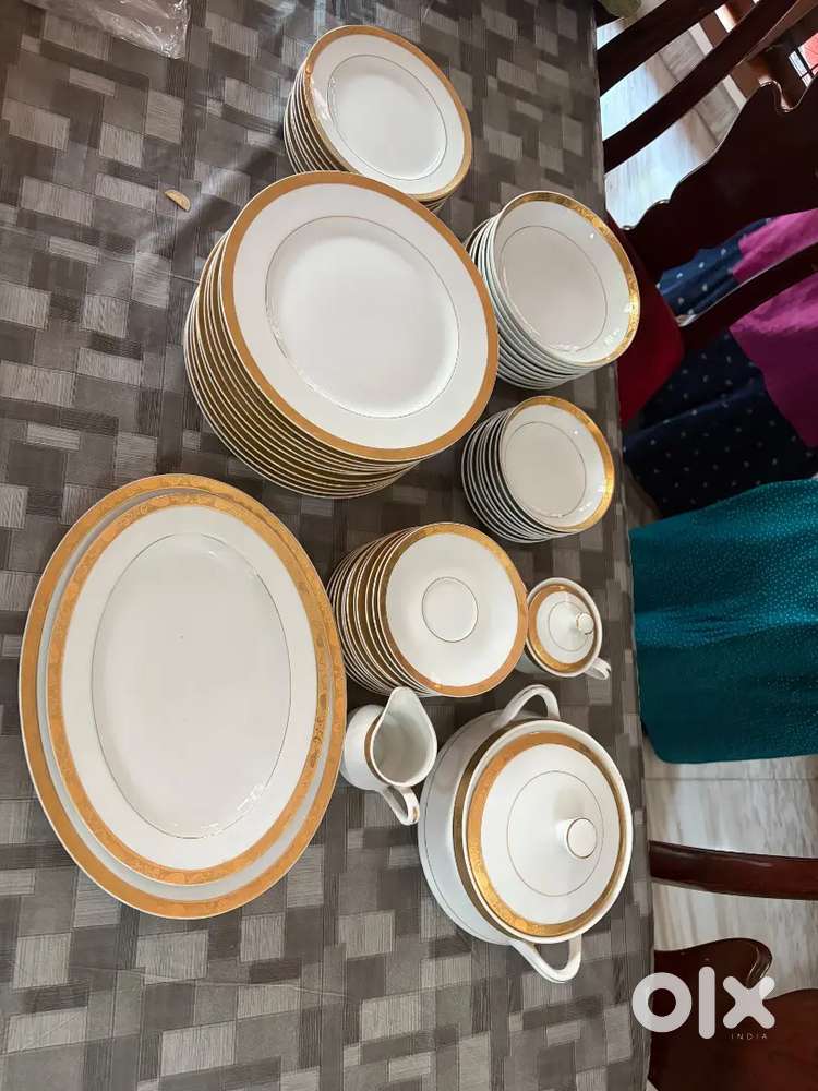 Imported Dinner Set