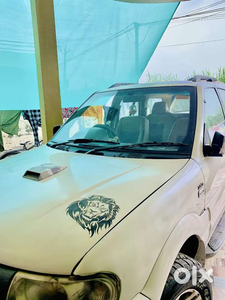 Tata Safari Ev 2011