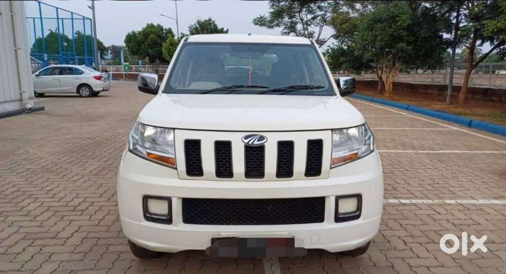 Mahindra Tuv 300 T6 Plus, 2016, Diesel