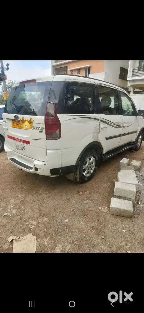 Mahindra Xylo