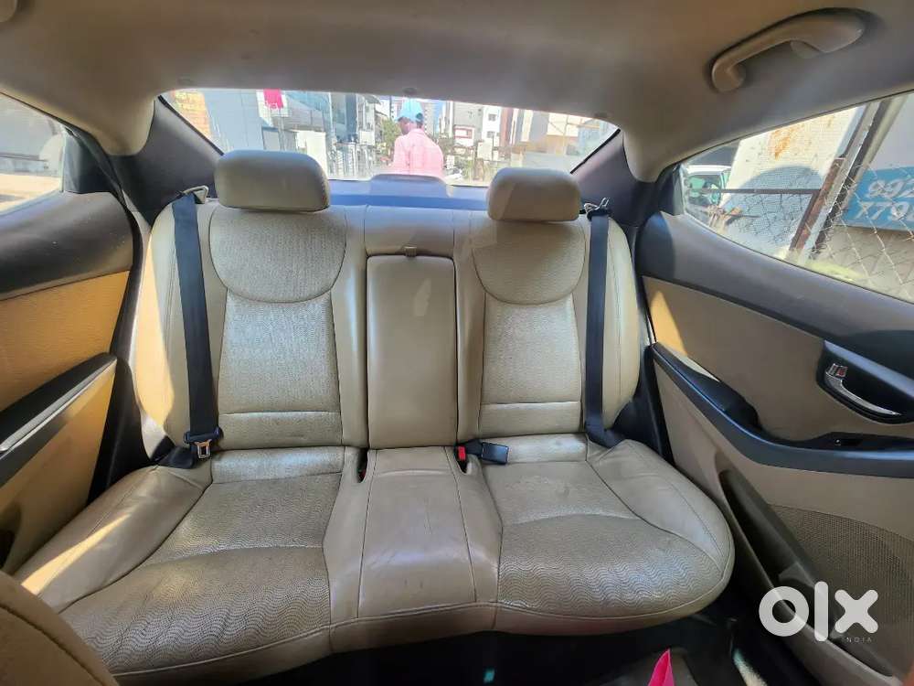 Hyundai New Elantra 2013