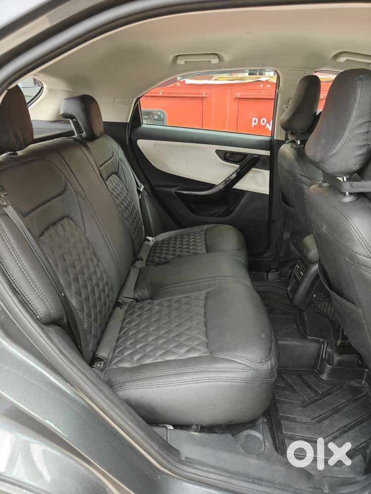 Tata Nexon 2025 Petrol