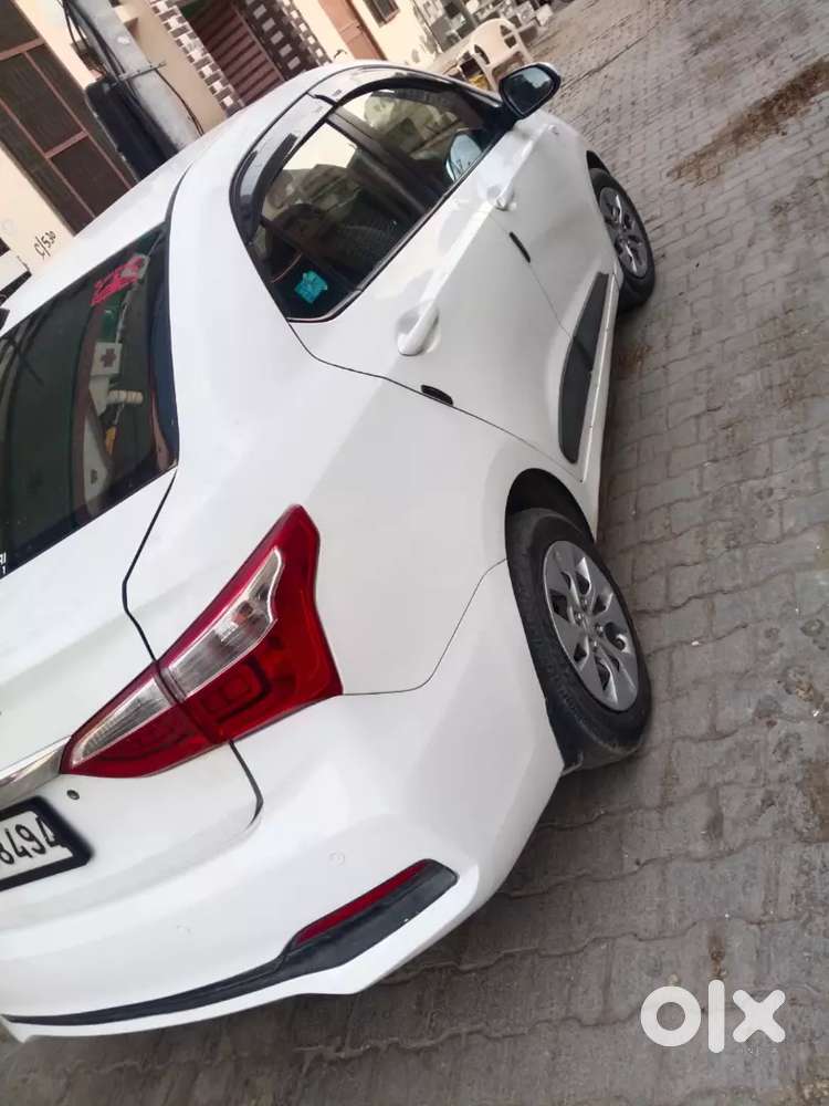 Hyundai Xcent 2019 Diesel 100000 Km Driven
