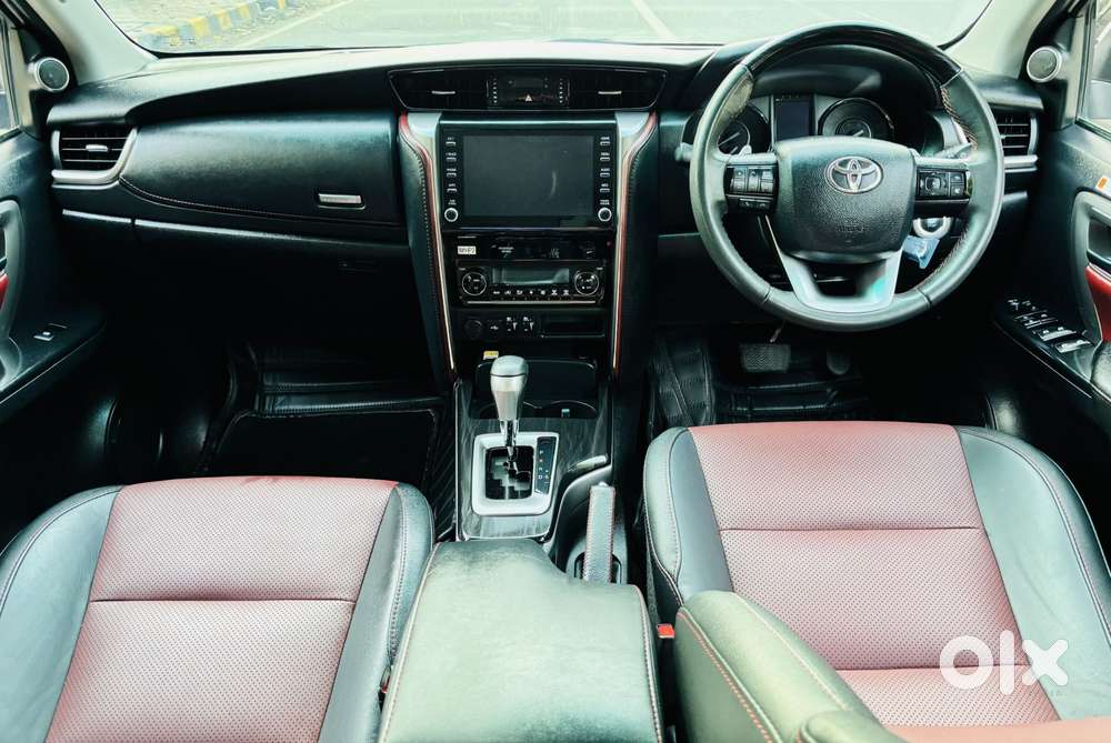 Toyota Fortuner Legender 4x2 At 2.8, 2024, Diesel