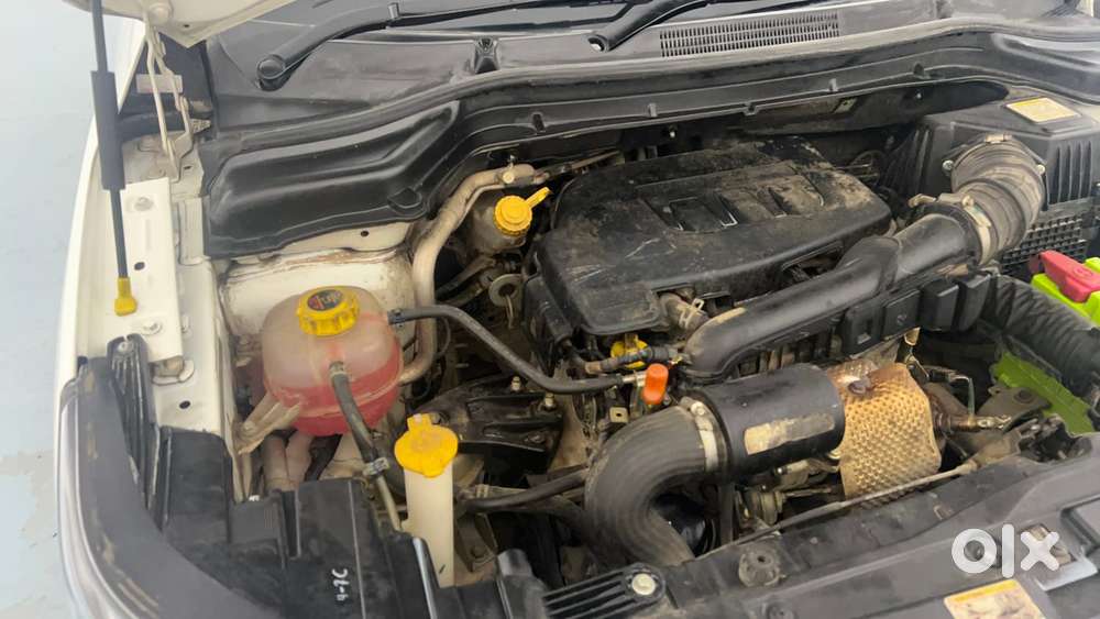Mahindra Xuv300 W8 Amt Optional Diesel, 2021, Petrol