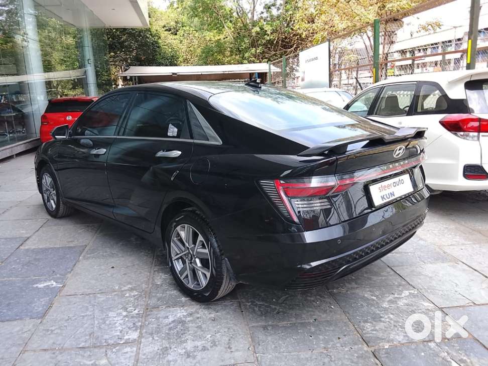 Hyundai Verna 1.5 Sx (o) Ivt, 2025, Petrol