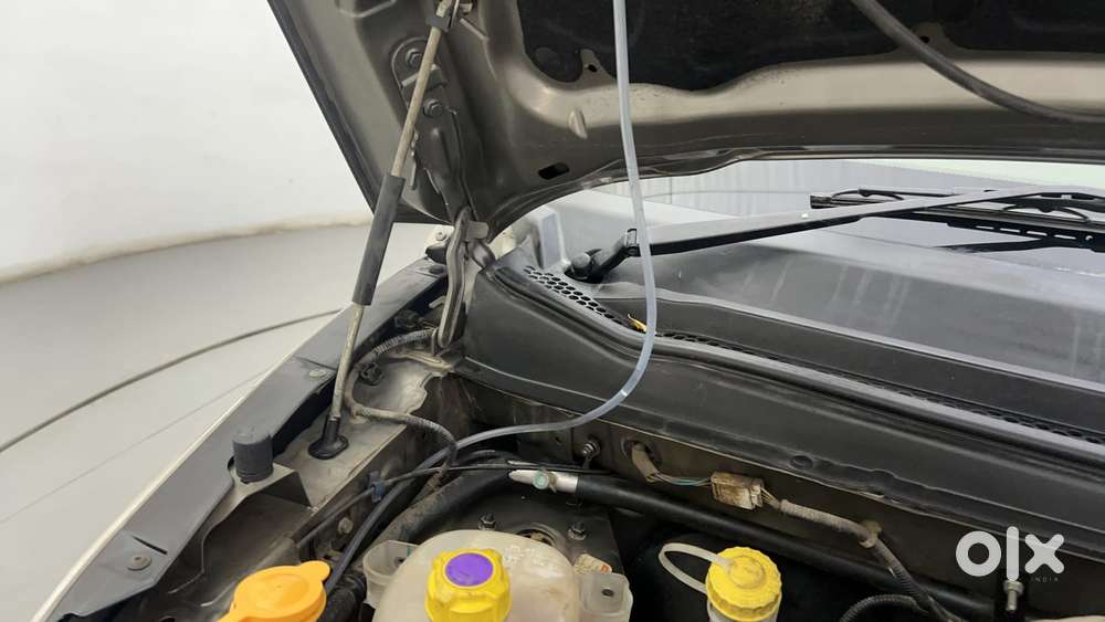 Mahindra Kuv 100 2016-2017 Mfalcon D75 K4, 2016, Diesel