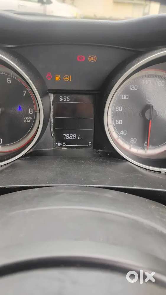 Maruti Suzuki Swift Vxi 2019
