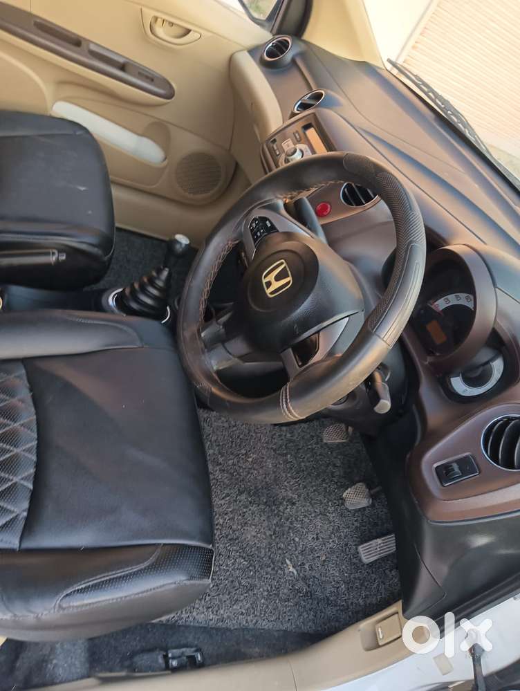 Honda Brio V Mt, 2012