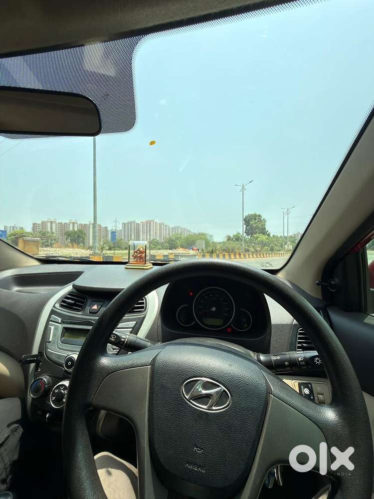 Hyundai Eon (petrol + Cng) 2015 Sportz Model