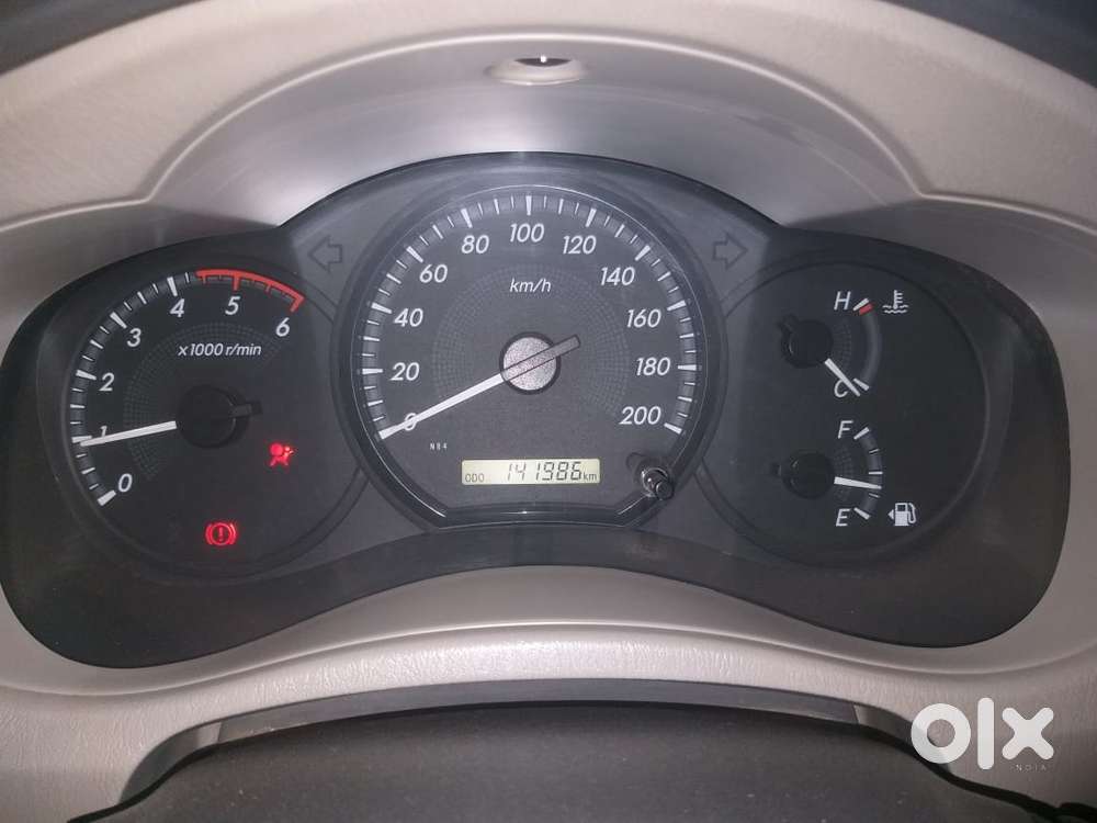 Toyota Innova 2.5 G (diesel) 8 Seater, 2014, Diesel