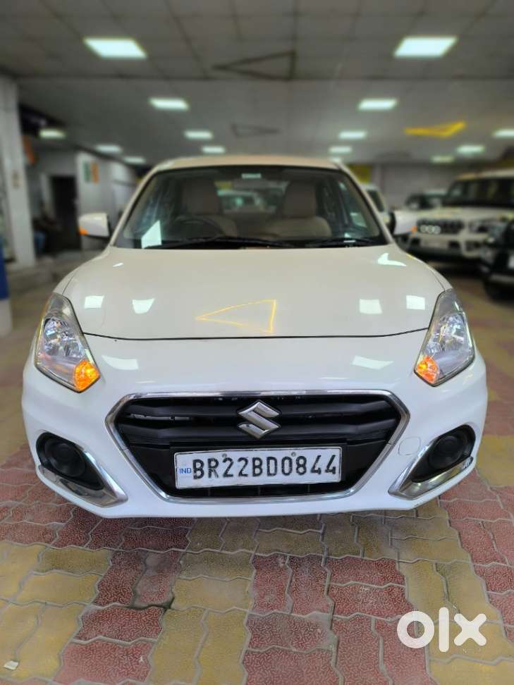 Maruti Suzuki Dzire 1.2 Vxi, 2023, Petrol