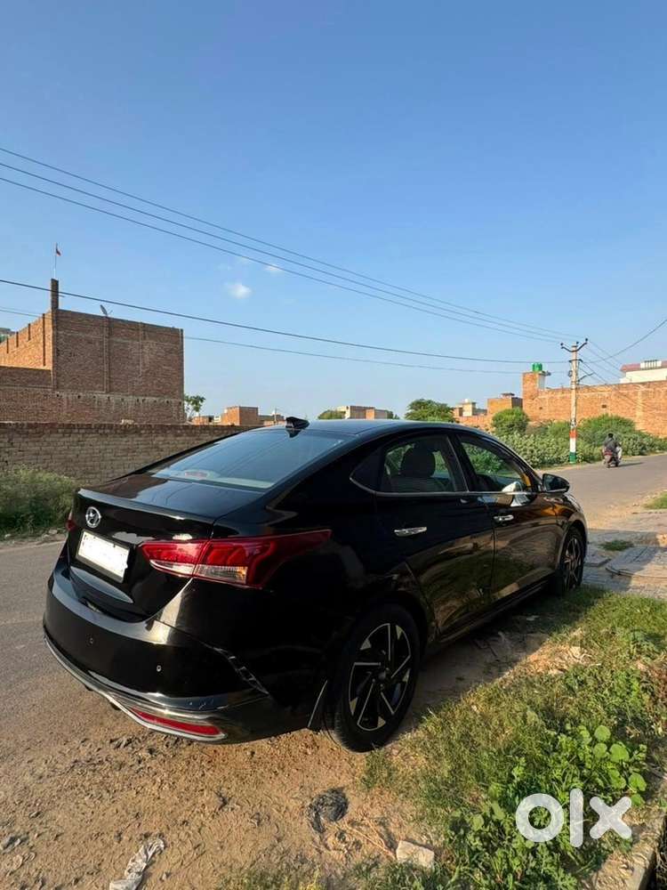 Hyundai Verna 2020 Diesel 120000 Km Driven