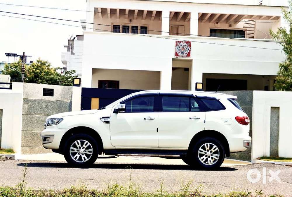 Ford Endeavour Titanium 2.2 4x2, 2019, Diesel