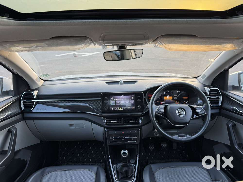 Skoda Kushaq 1.0 Tsi Style, 2023, Petrol