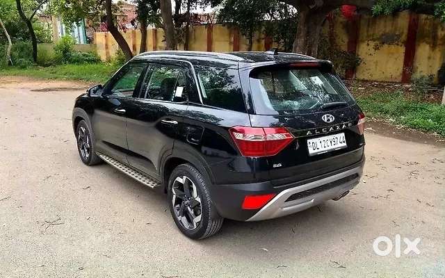 Hyundai Alcazar 2.0 Signature (o) Petrol At 7 Str, 2023, Petrol