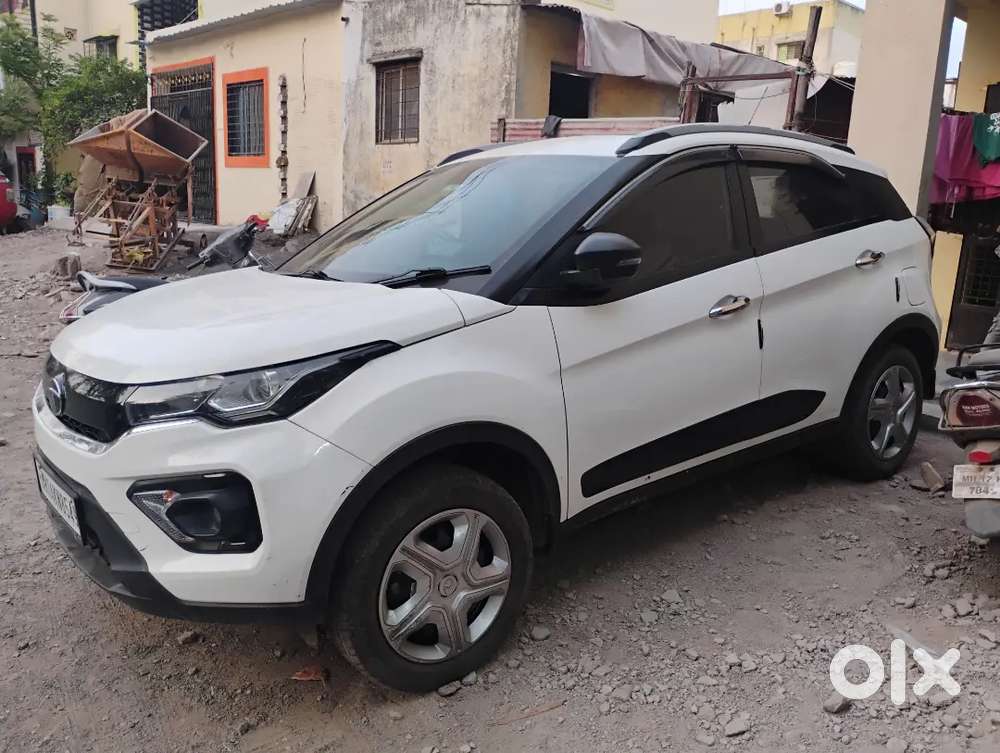 Tata Nexon 2023 Petrol Automatic Sunroof