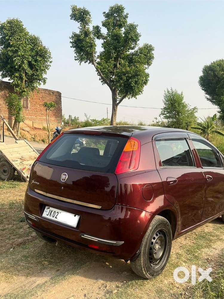 Fiat Punto Diesel 25kmpl Mileage