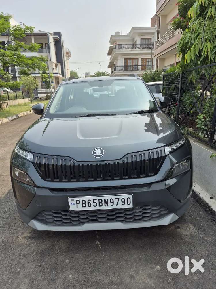 Skoda Kylaq Signature At 2026