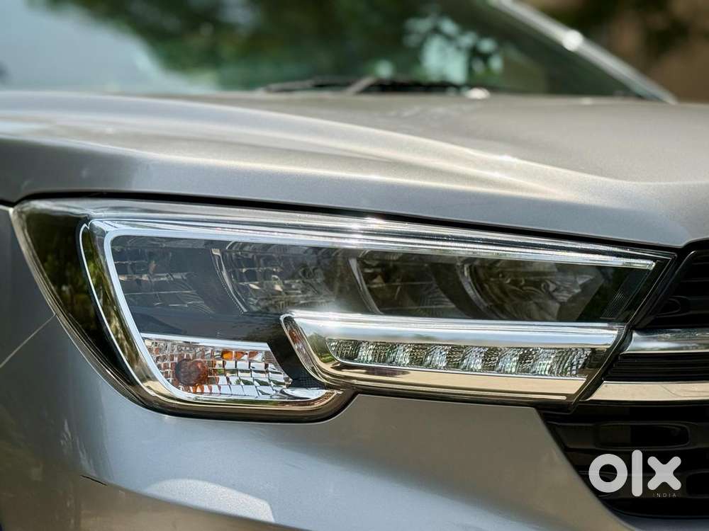 Maruti Suzuki Xl6 Alpha At, 2021, Petrol