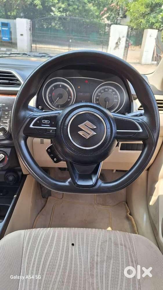 Maruti Suzuki Swift Dzire Amt Vdi, 2019, Diesel