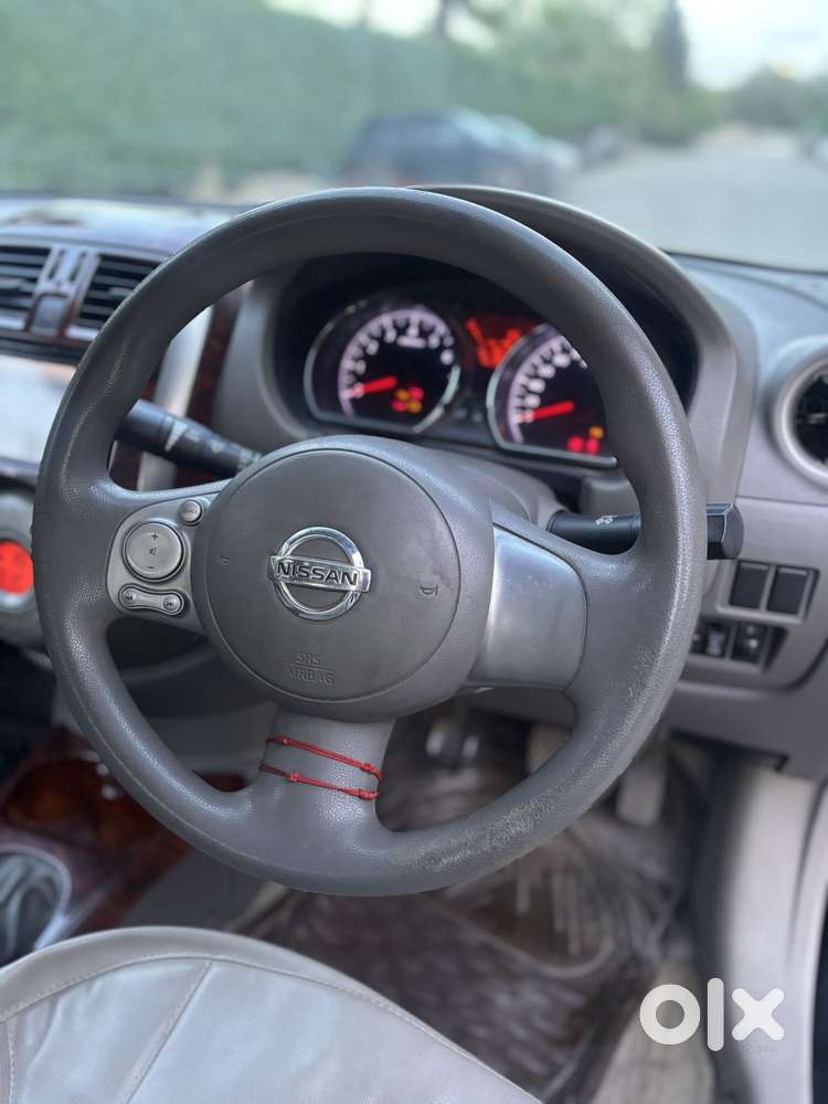 Nissan Sunny Xv, 2013, Petrol