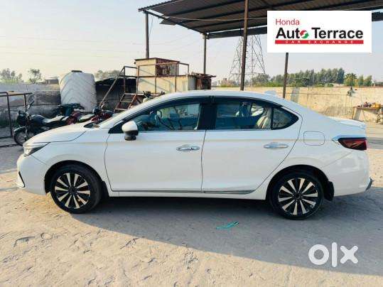 Honda City Zx Petrol Mt, 2023, Petrol