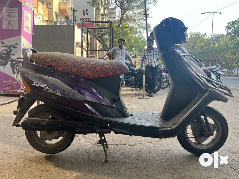 Scooty best sale teenz price