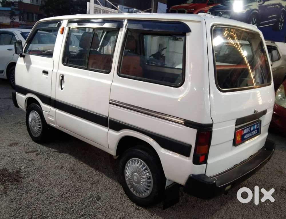 Maruti Suzuki Omni Mpi Std Bsiii 8-str W/ Immobiliser, 2017, Petrol