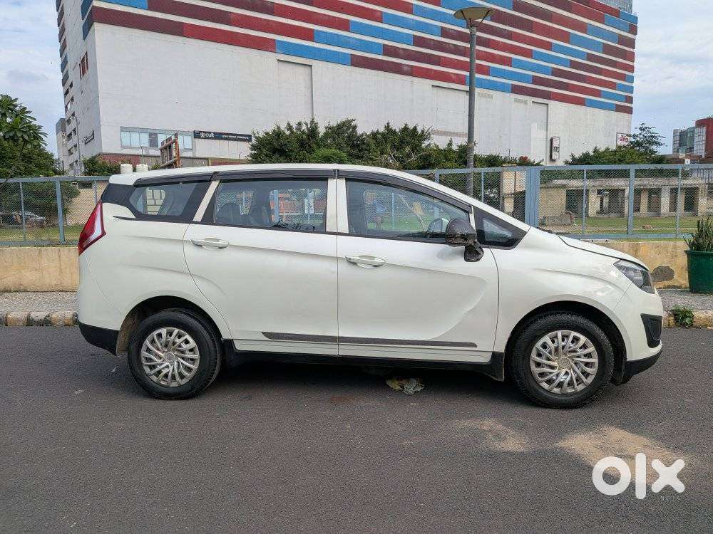 Mahindra Marazzo M2, 2019, Diesel