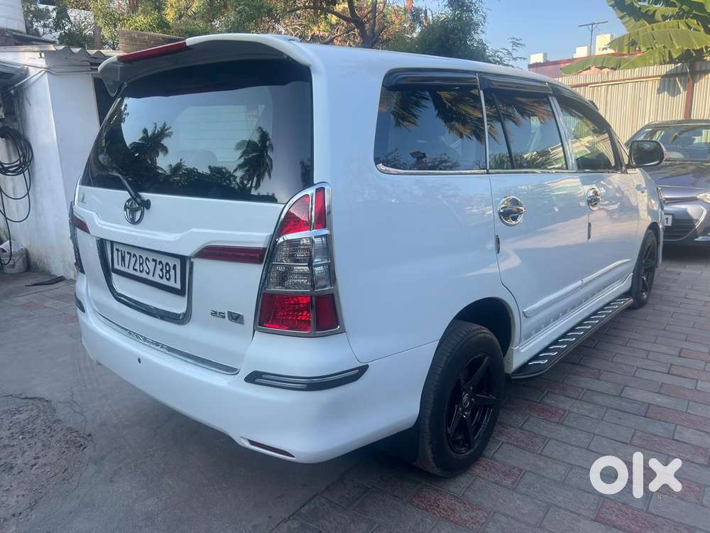 Toyota Innova 2.5 G (diesel) 8 Seater, 2015, Diesel