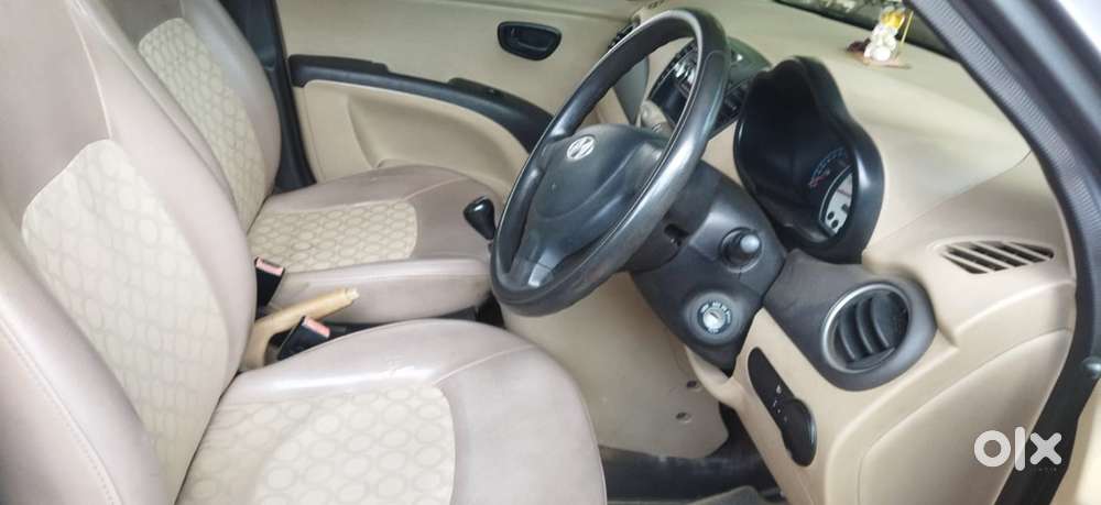 Hyundai Petrol Manual 2010