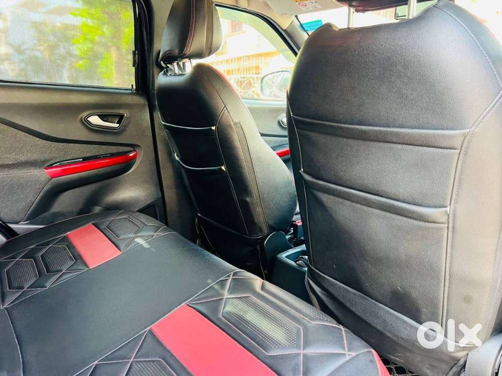 Nissan Magnite 1.0 Xv Red Edition, 2023, Petrol