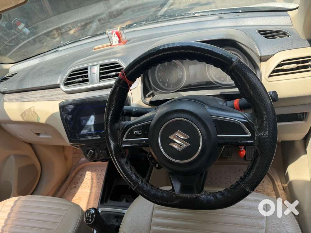 Maruti Suzuki Dzire 1.2 Vxi, 2022, Petrol