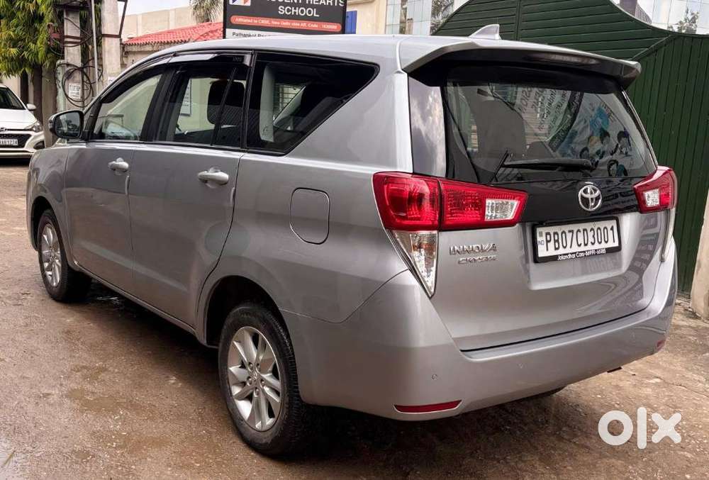 Toyota Innova Crysta, 2023, Diesel