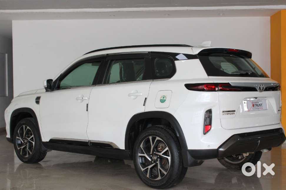 Toyota Urban Cruiser Hyryder 1.5 V Neo Drive, 2023, Petrol