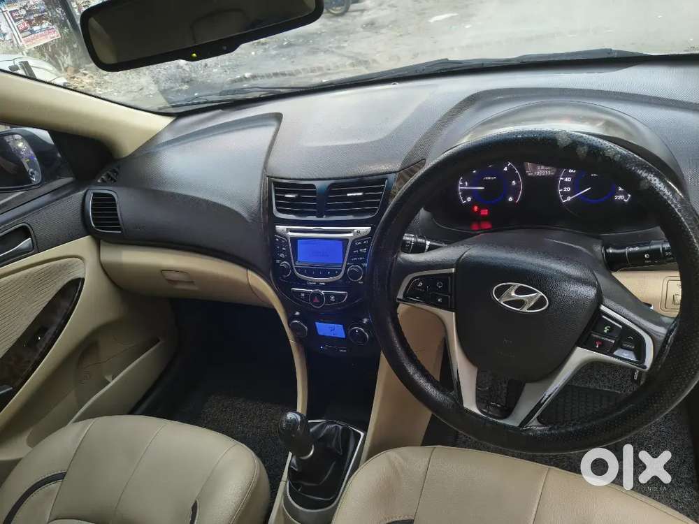 Hyundai Verna 2011 Diesel 128000 Km Driven