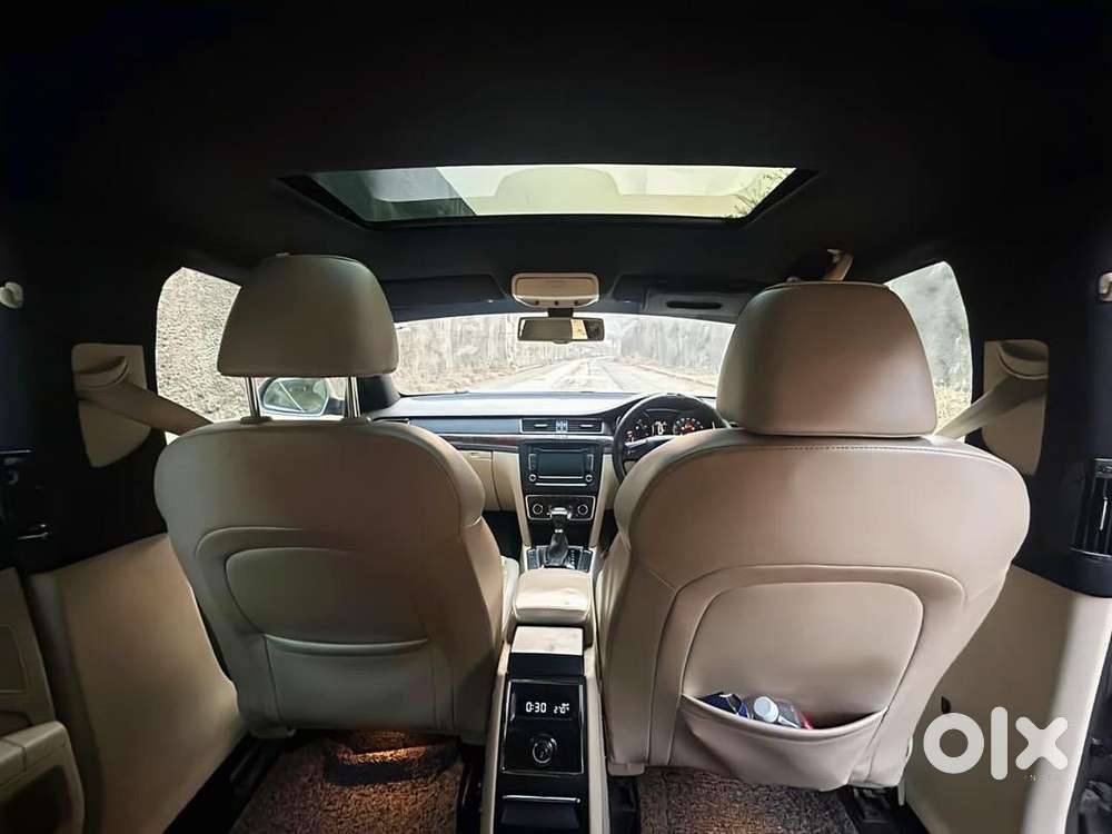 Skoda Superb 2012 Petrol