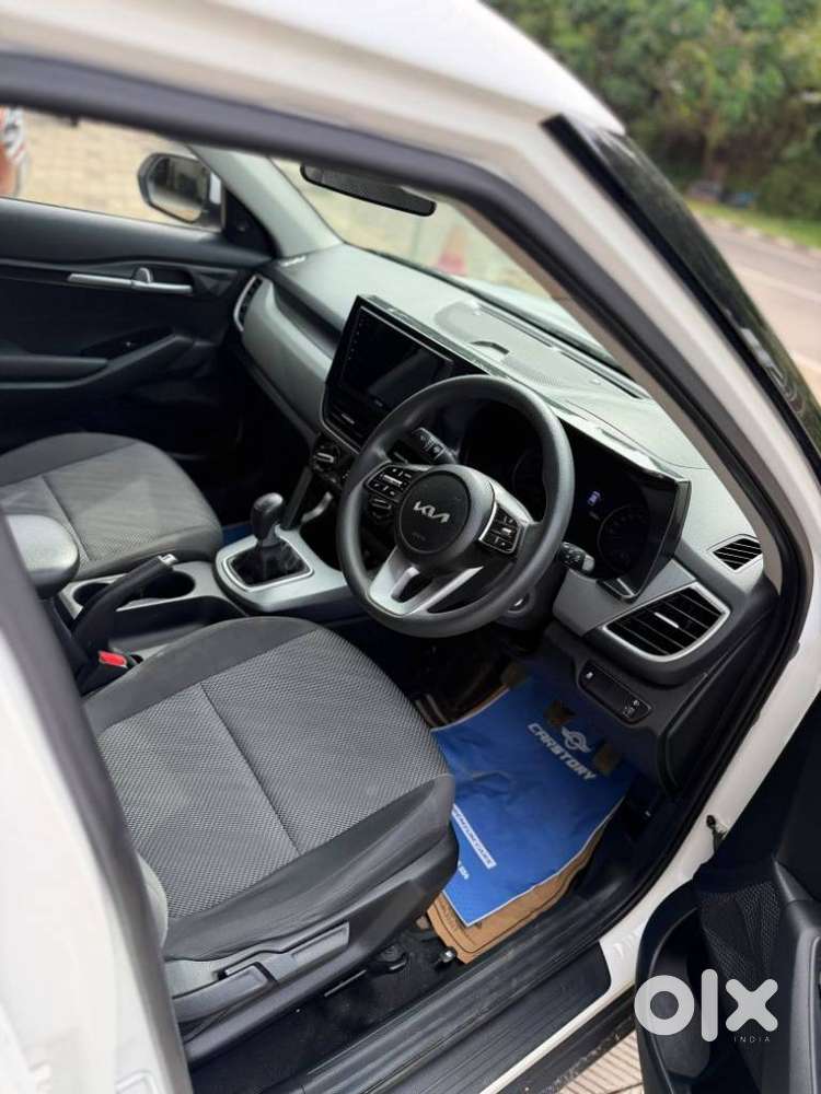 Kia Seltos Htk G, 2023, Petrol